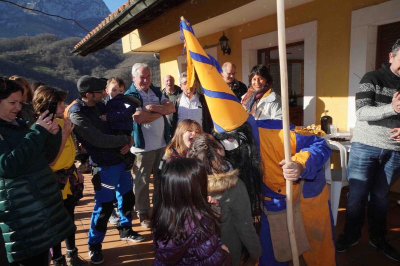 Fotos: El Guirria celebra el nuevo año en Ponga