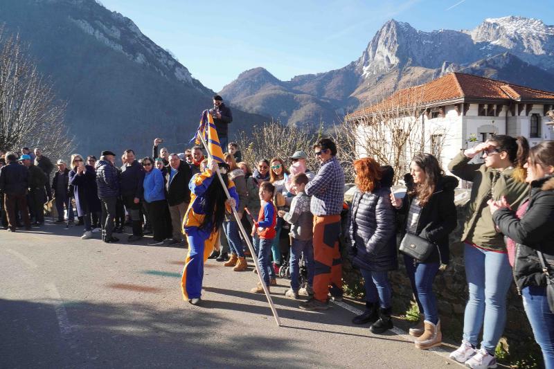 Fotos: El Guirria celebra el nuevo año en Ponga