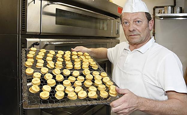 Miguel Martín · La Playa (Gijón).