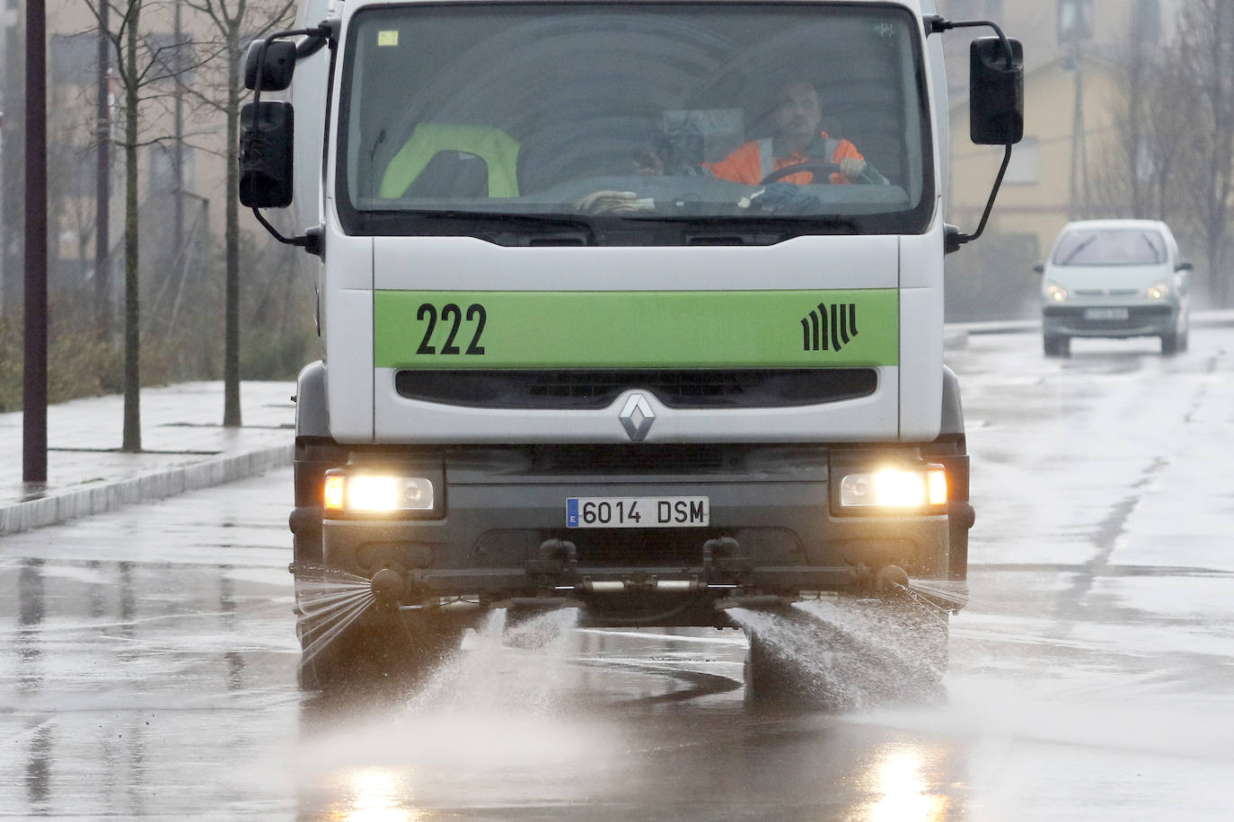 Prosiguen los baldeos en la zona por los niveles de contaminación