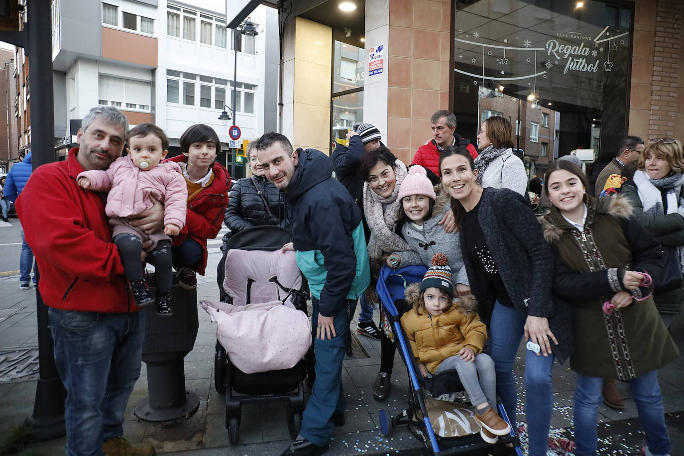 Fotos: Gijón se emociona con los Reyes Magos