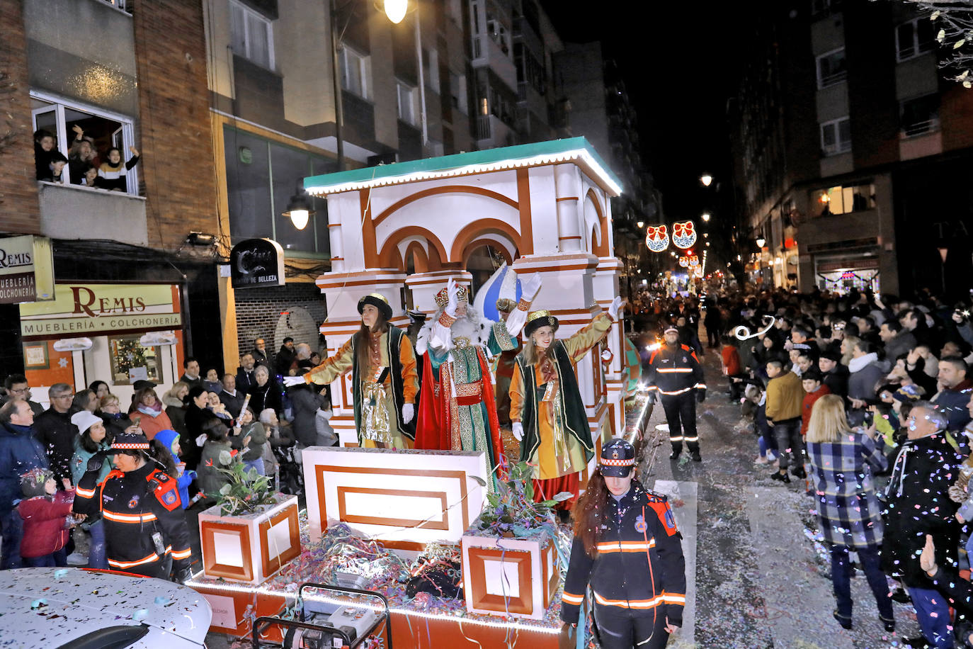 Fotos: Gijón se emociona con los Reyes Magos