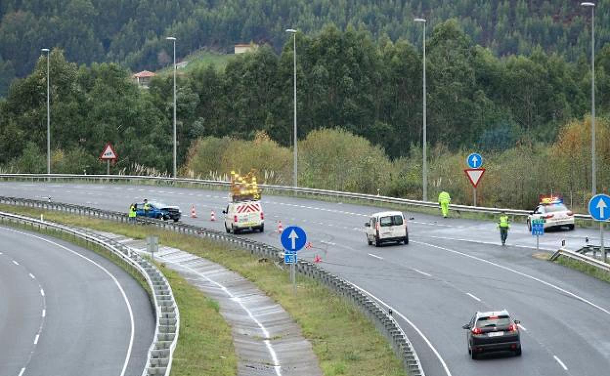 Imagen de un coche accidentado en el mes de noviembre de 2019. 