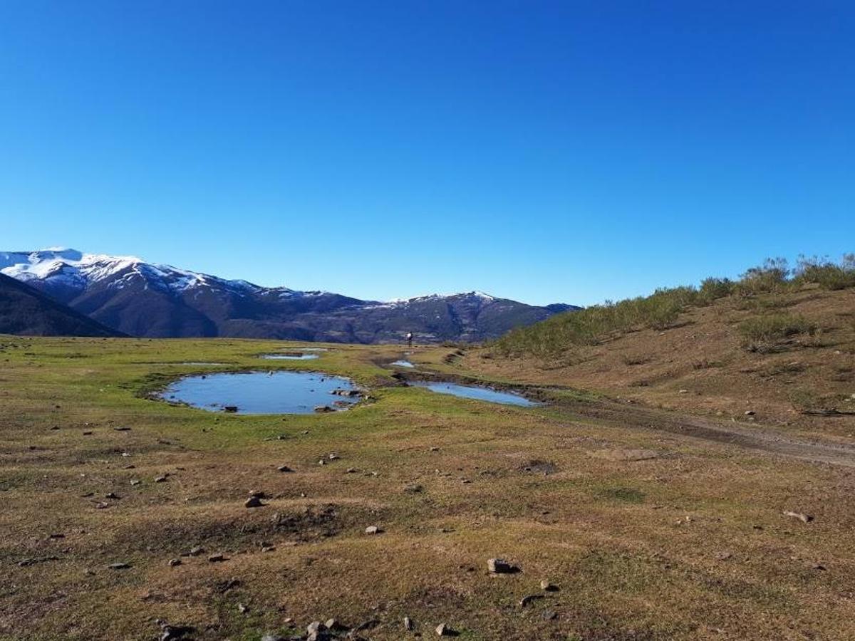 Fotos: El paisaje restaurado de Coto Bello a golpe de pedal