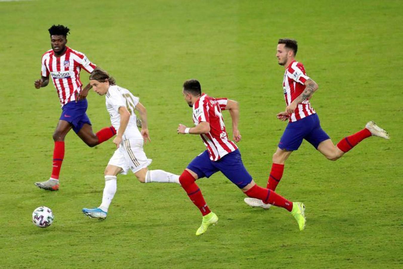 Fotos: Las mejores imágenes del Real Madrid-Atlético