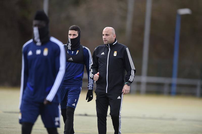 Los azules se han entrenado a las órdenes de Javi Rozada para preparar el próximo encuentro frente al Almería. 