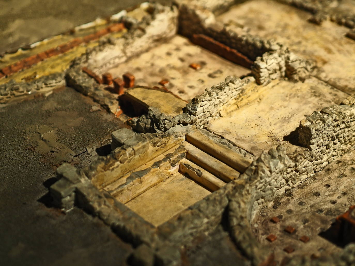 Imágenes reunidas en el concurso Arqueofoto realizado por los museos arqueológicos de Gijón con la colaboración de EL COMERCIO para difundir el patrimonio de la ciudad.