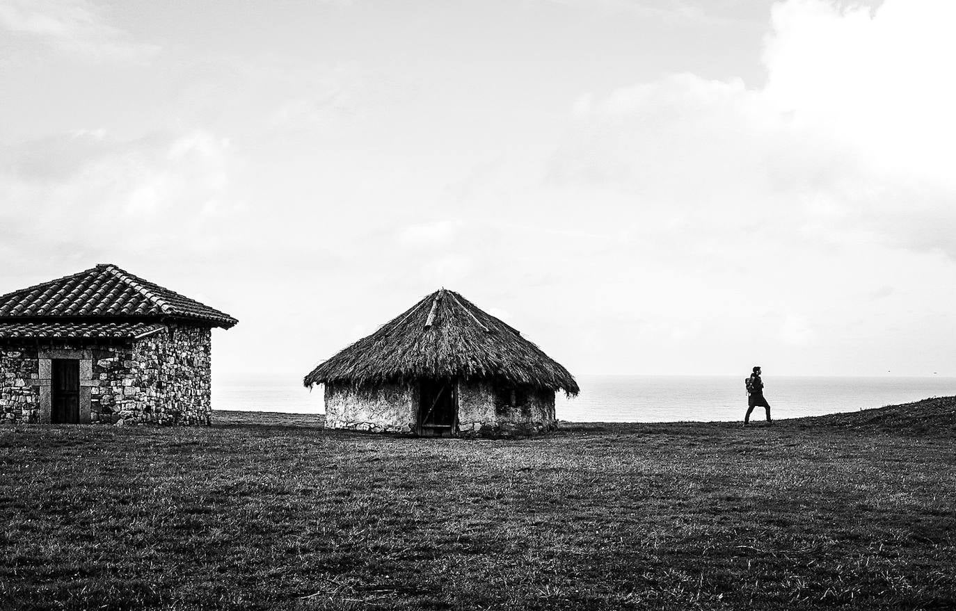 Imágenes reunidas en el concurso Arqueofoto realizado por los museos arqueológicos de Gijón con la colaboración de EL COMERCIO para difundir el patrimonio de la ciudad.