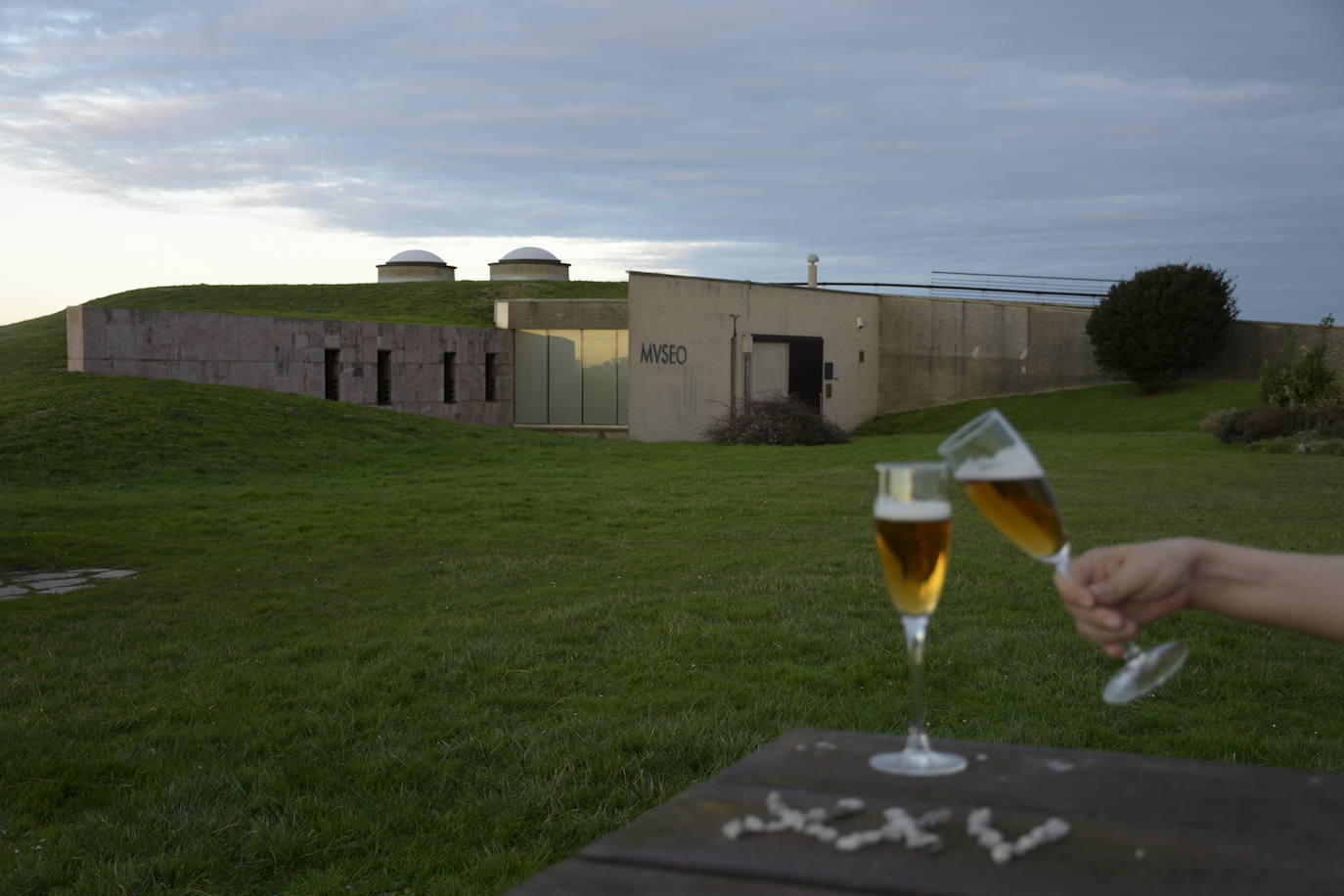 Imágenes reunidas en el concurso Arqueofoto realizado por los museos arqueológicos de Gijón con la colaboración de EL COMERCIO para difundir el patrimonio de la ciudad.