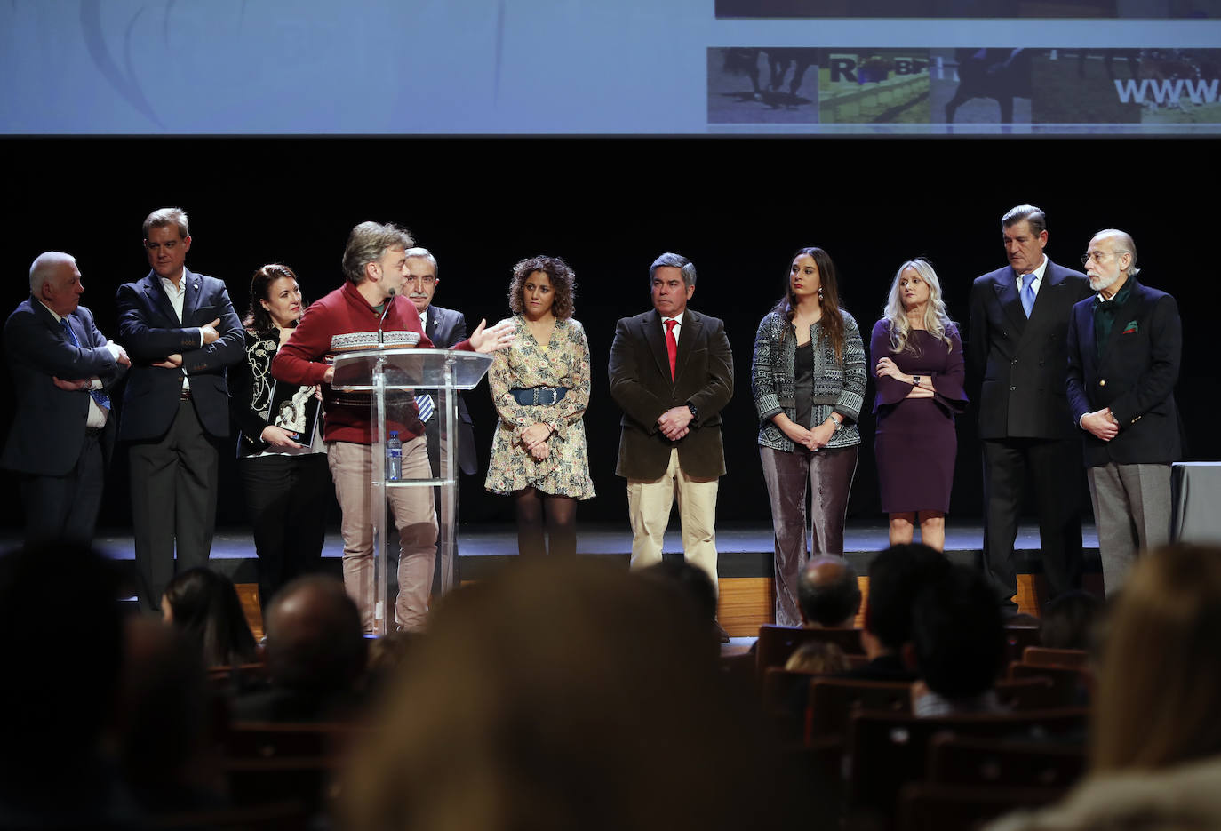 La Federación Hípica del Principado de Asturias organizó la Gala Hípica que sirvió para homenajear a los deportistas destacados en el año 2019 en el Auditorio de la Laboral Ciudad de la Cultura
