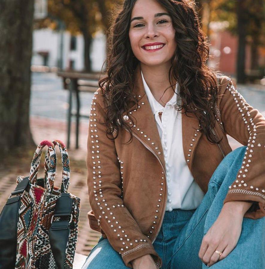 Imágenes: 16 looks con camisa blanca que nunca pasarán de moda