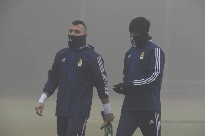 Los jugadores azules han entrenado este jueves a las órdenes de Javi Rozada para tratar de vencer este fin de semana al Girona. 