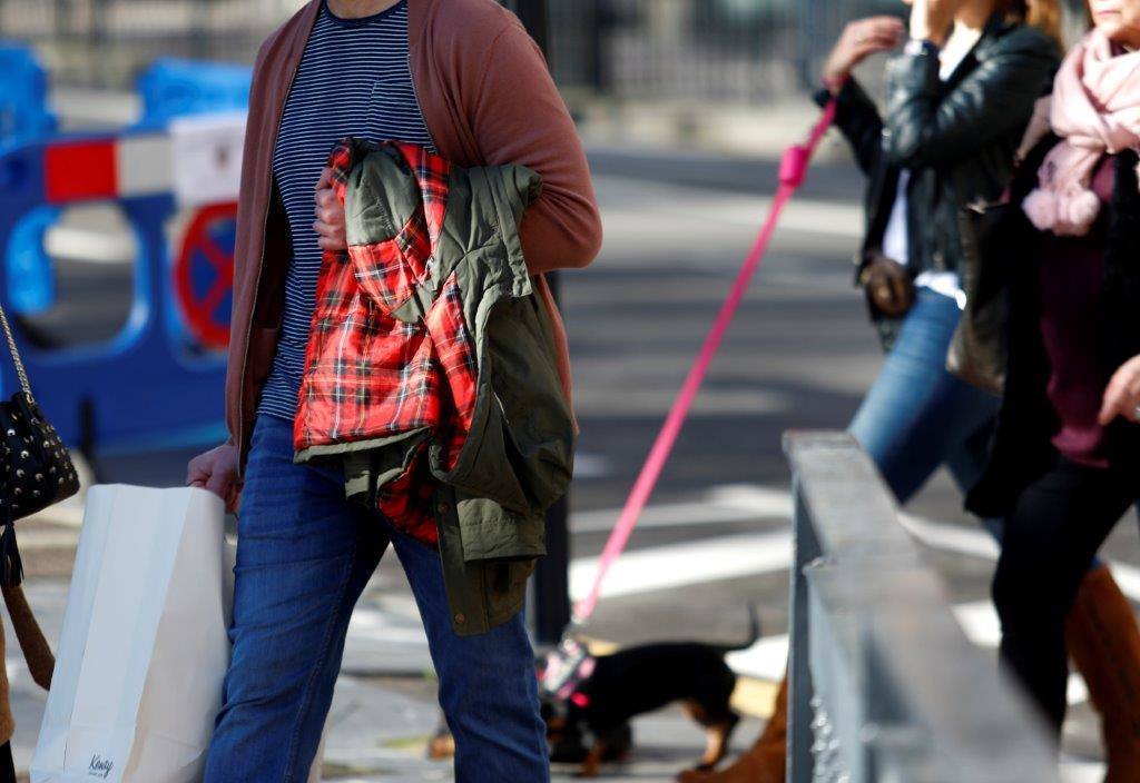 Un anticiclón sobre el norte de África es el responsable de este 'veranillo' que durará hasta el martes, según confirma la Aemet