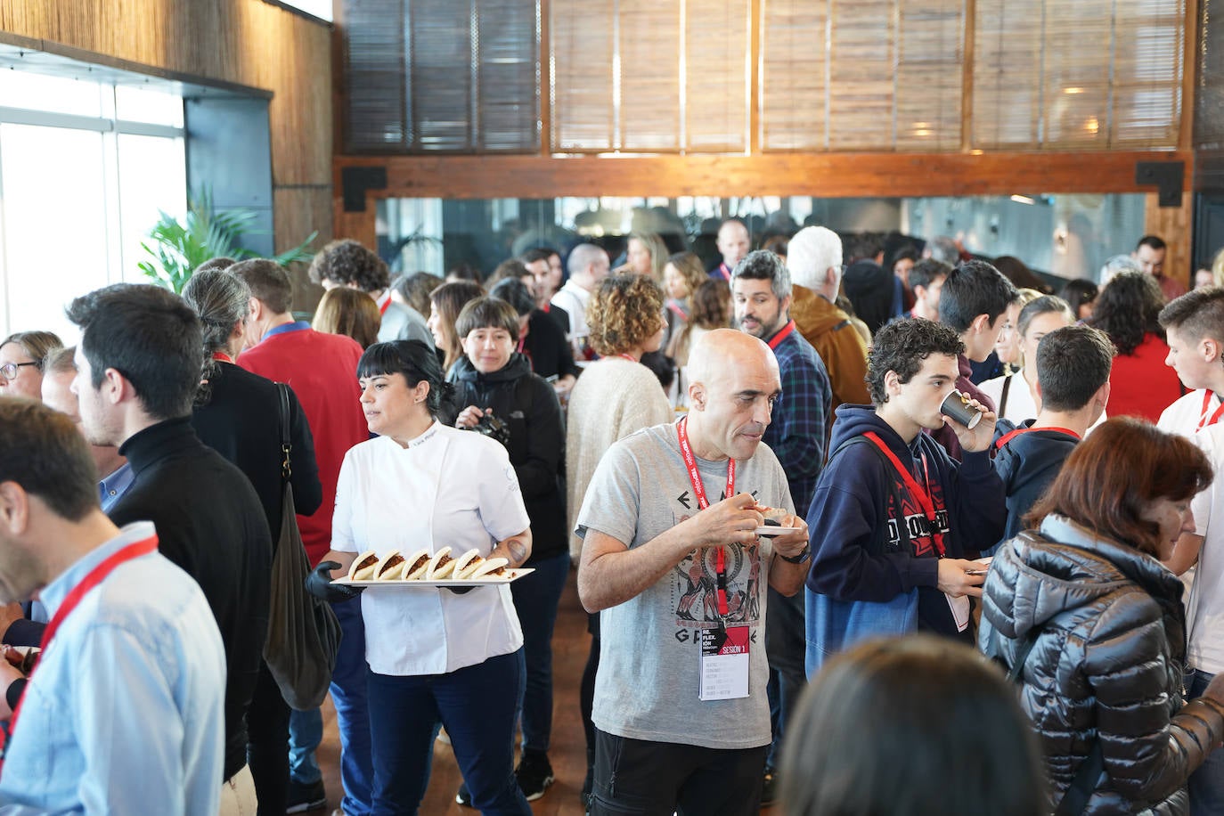 El Acuario acogió la edición de 2020 de TEDx, en donde tomaron parte varios ponentes, con el ánimo de «difundir las ideas que merecen la pena». Se trata de un programa de conferencias locales y organizadas de manera independiente 