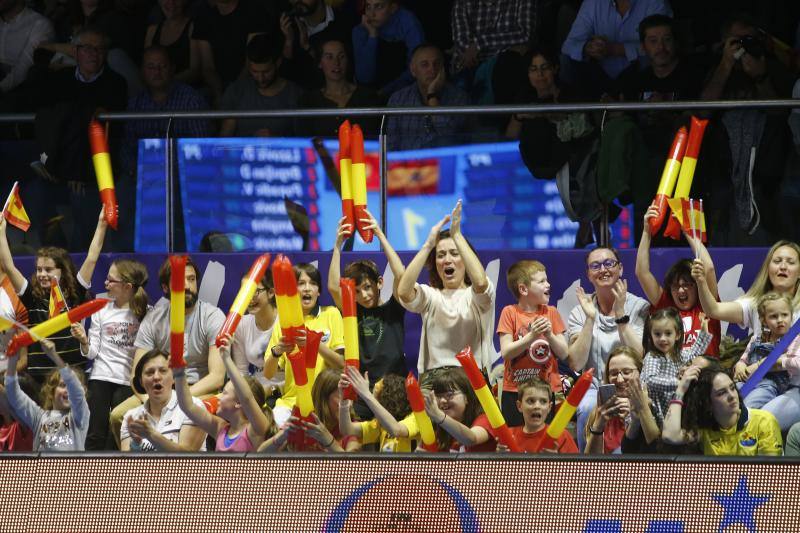 El duelo de la Liga Mundial de Waterpolo que enfrentó a España y a Montenegro, subcampeón y bronce del Europeo respectivamente, acabó con una abultada victoria para los montenegrinos (6-11)