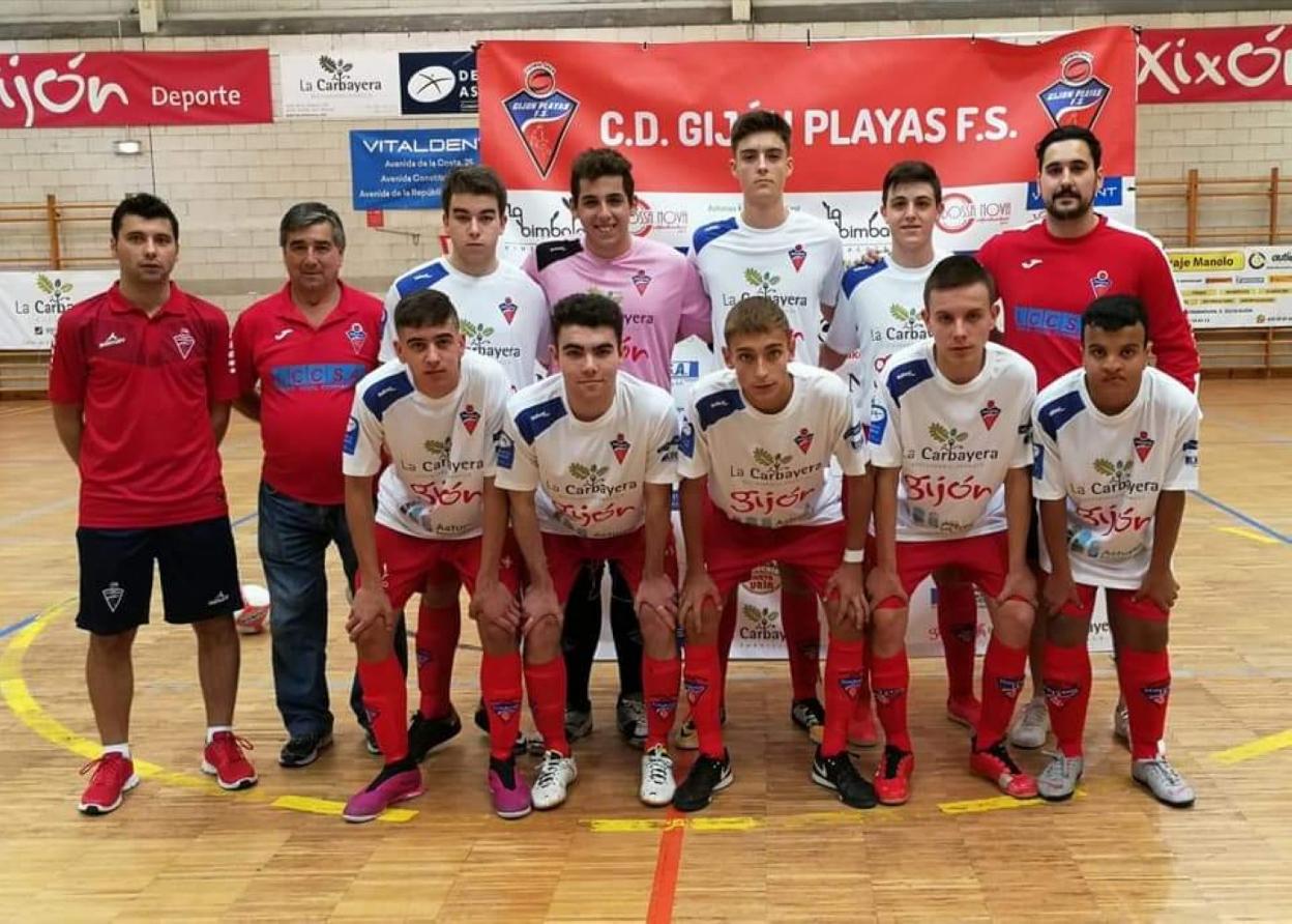 Plantilla del Gijón Playas que compite en la División de Honor juvenil. 