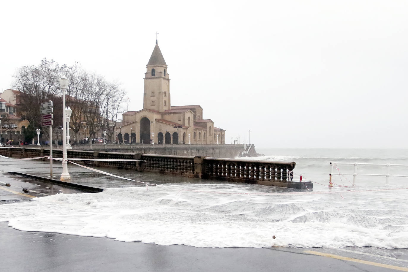 Damián Arienza | Andrea Arruñada | Nel Acebal | Juan Carlos Tuero