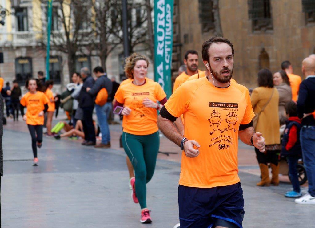 La capital del Principado acogió la II Carrera Galbán para recaudar fondos contra el cáncer infantil