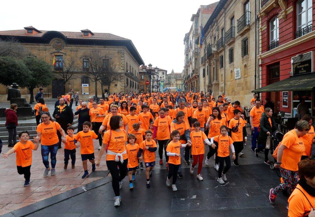 La capital del Principado acogió la II Carrera Galbán para recaudar fondos contra el cáncer infantil