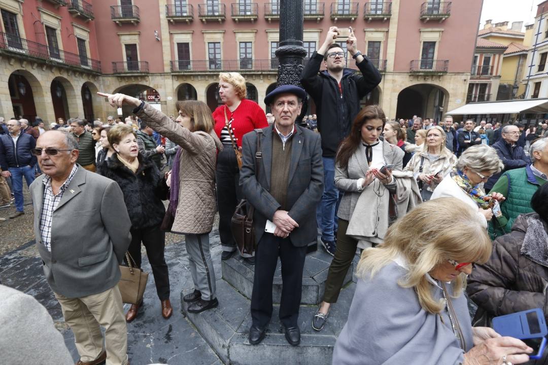 Cientos de personas participaron en la concentración a favor de su declaración como Patrimonio Mundial