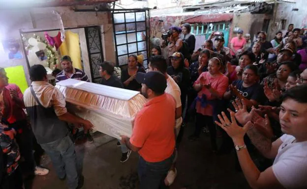 Imagen principal - El secuestro y brutal asesinato de la pequeña Fátima sobrecoge a México