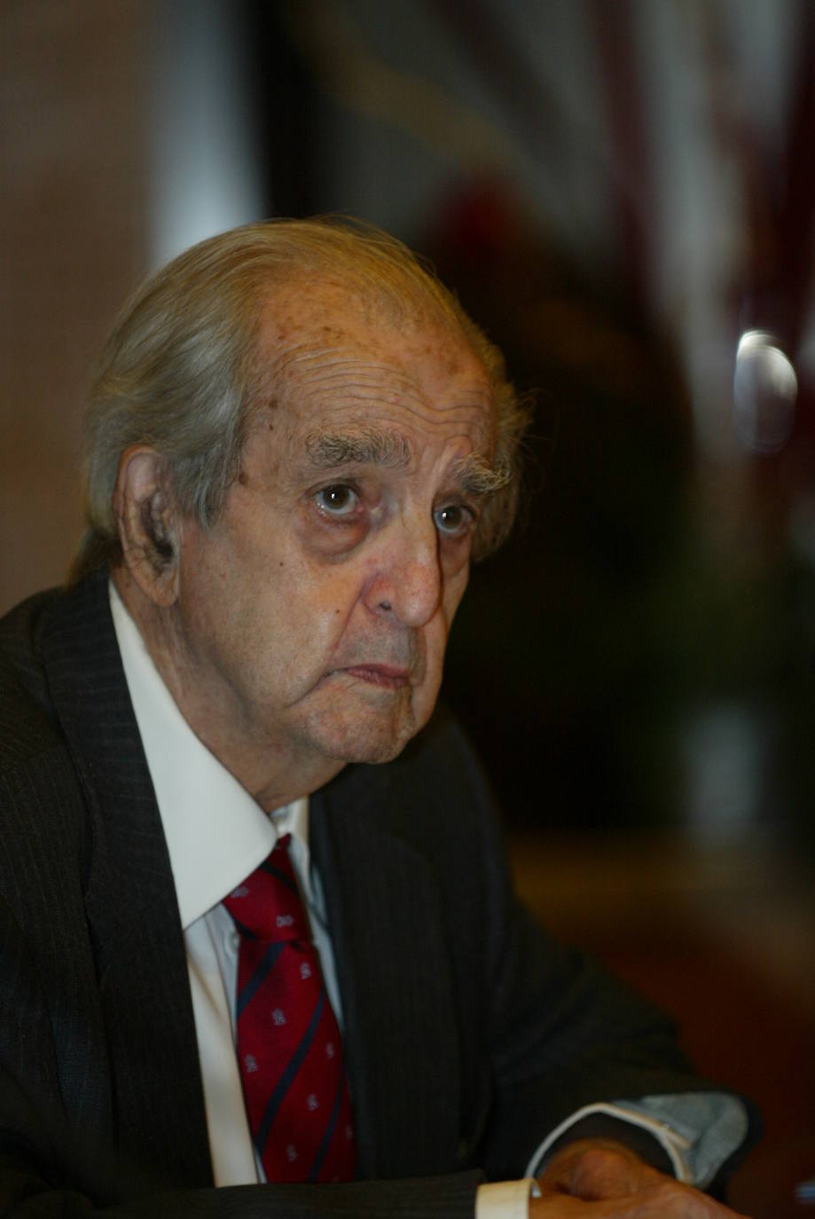 El avilesino Fernando Morán, ministro de Asuntos Exteriores entre los años 1982 y 1985, ha muerto a los 93 años en Madrid.