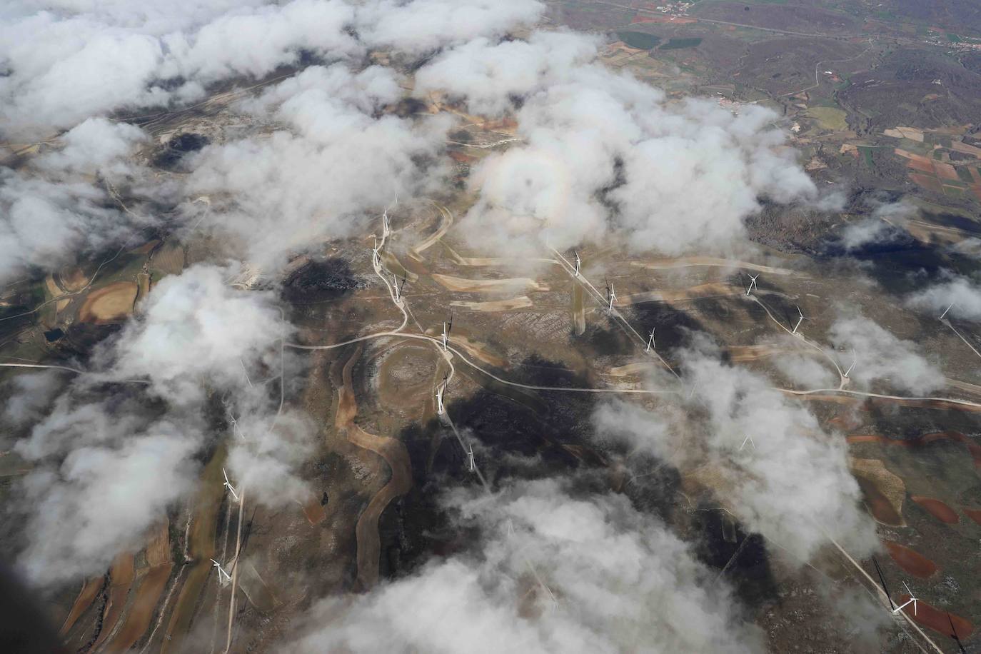 La 'Travesía en globo Picos de Europa 2020' dejó imágenes espectaculares. Tomaron parte una decena de participantes, procedentes de distintos puntos de España.