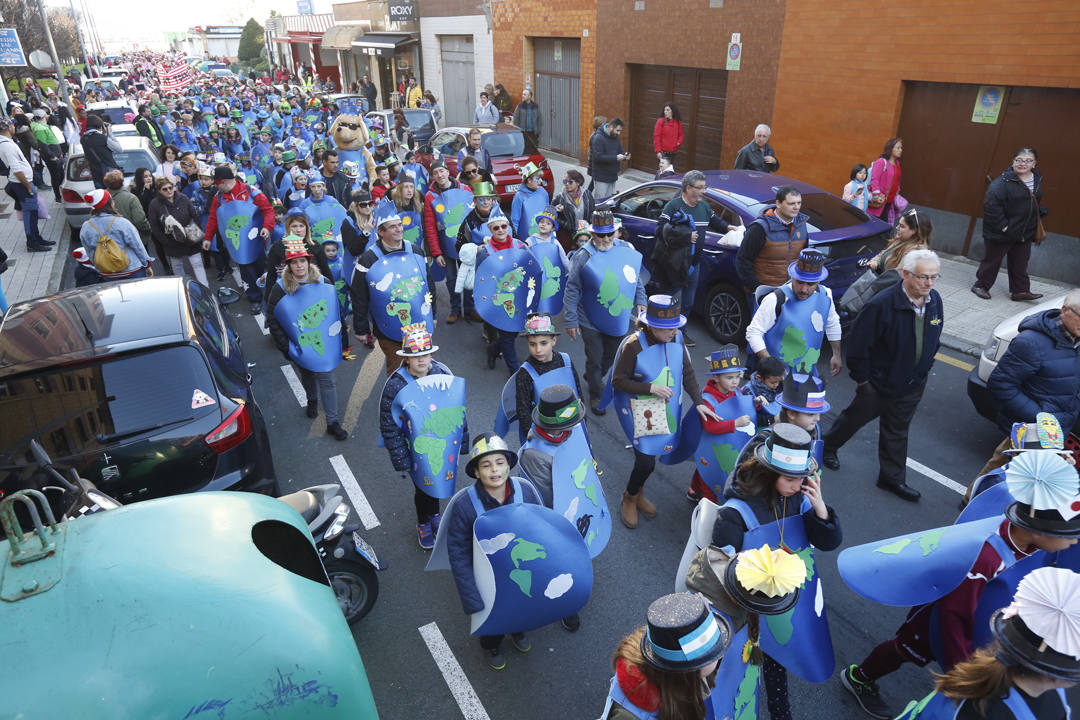 Fotos: Antroxu en la zona oeste de Gijón