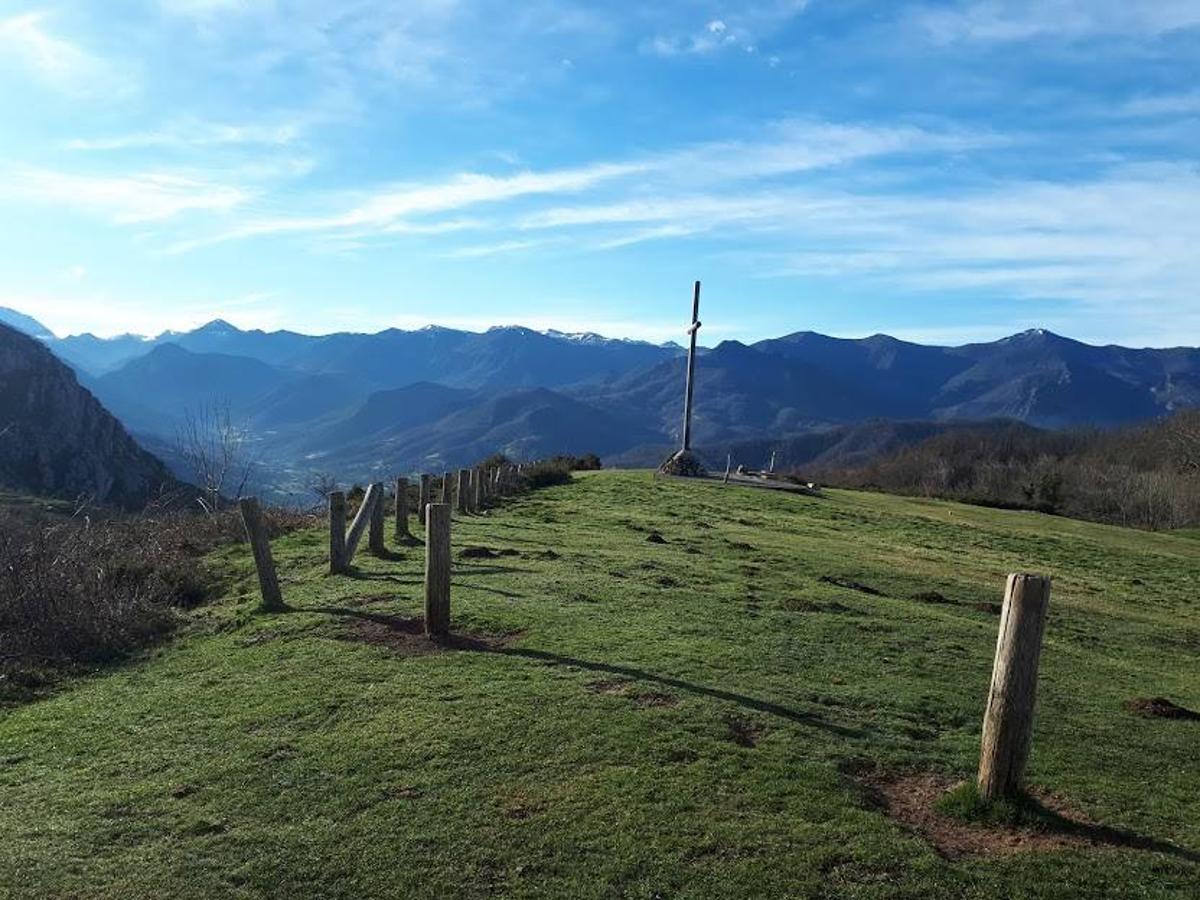 Fotos: Una caminata por Marabio, entre pastizales, cumbres y cabañas