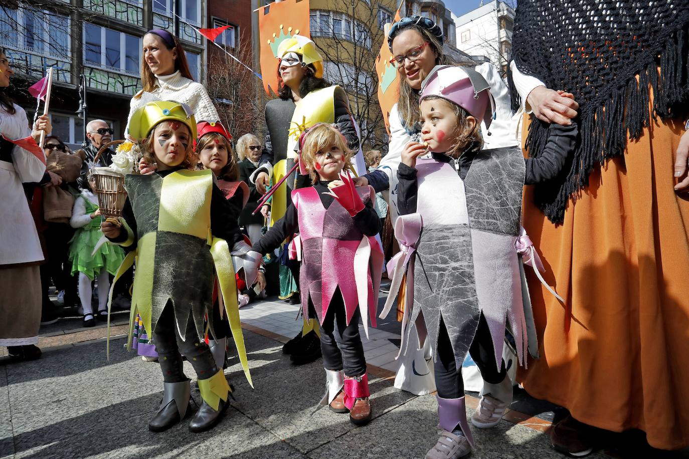 Fotos: ¿Estuviste en el desfile infantil del Antroxu en Gijón? ¡Búscate!