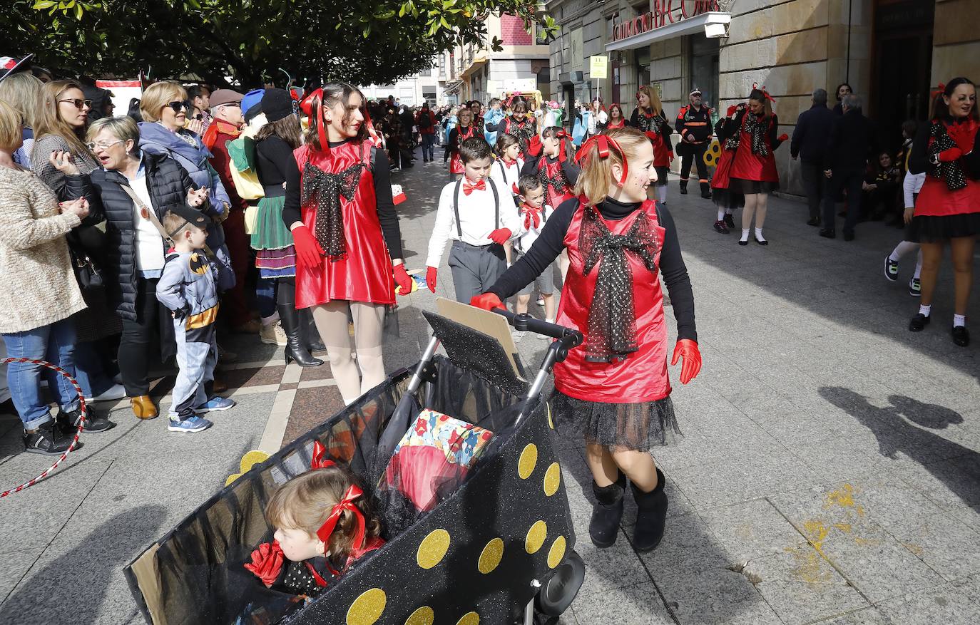 Fotos: ¿Estuviste en el desfile infantil del Antroxu en Gijón? ¡Búscate!