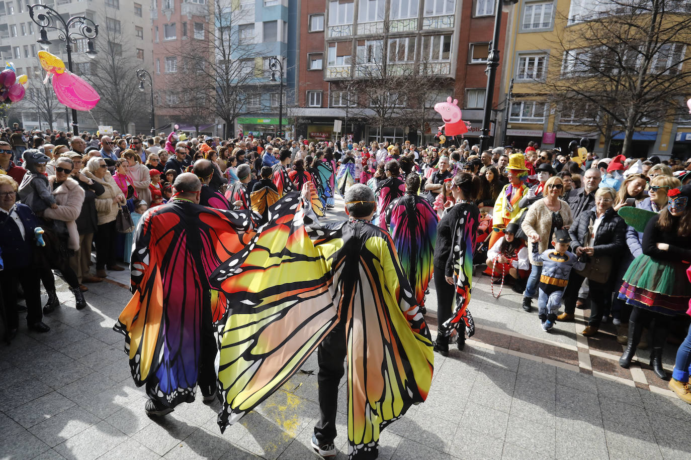 Fotos: ¿Estuviste en el desfile infantil del Antroxu en Gijón? ¡Búscate!