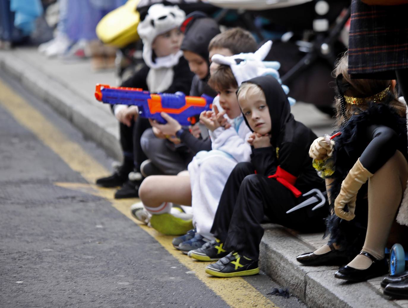 Fotos: ¿Estuviste en el desfile infantil del Antroxu en Gijón? ¡Búscate!