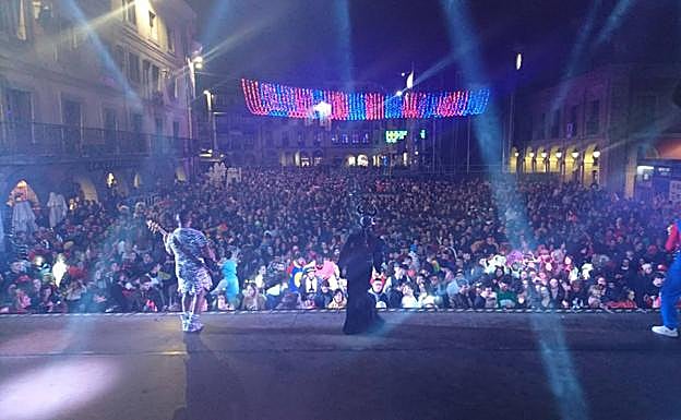 Tekila caldeó el ambiente antes y después de Inna. 