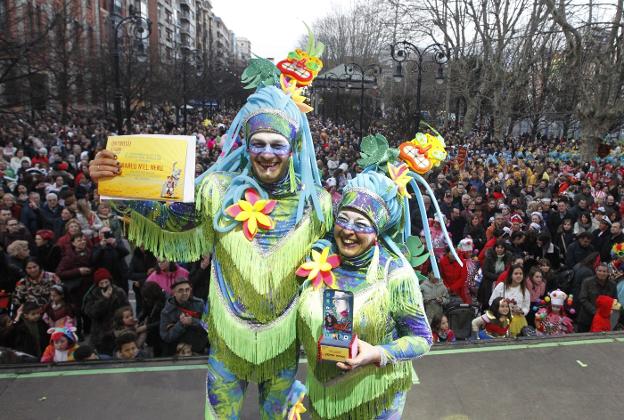 La charanga de Jove, Xareu nel Ñeru, se llevó el premio a la mejor formación.