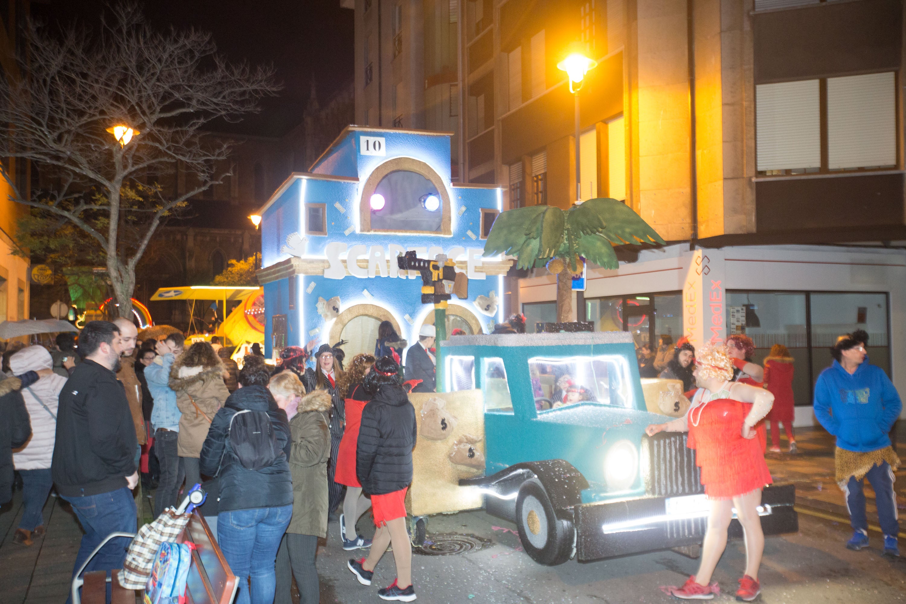 Fotos: Búscate en el Desfile de Antroxos