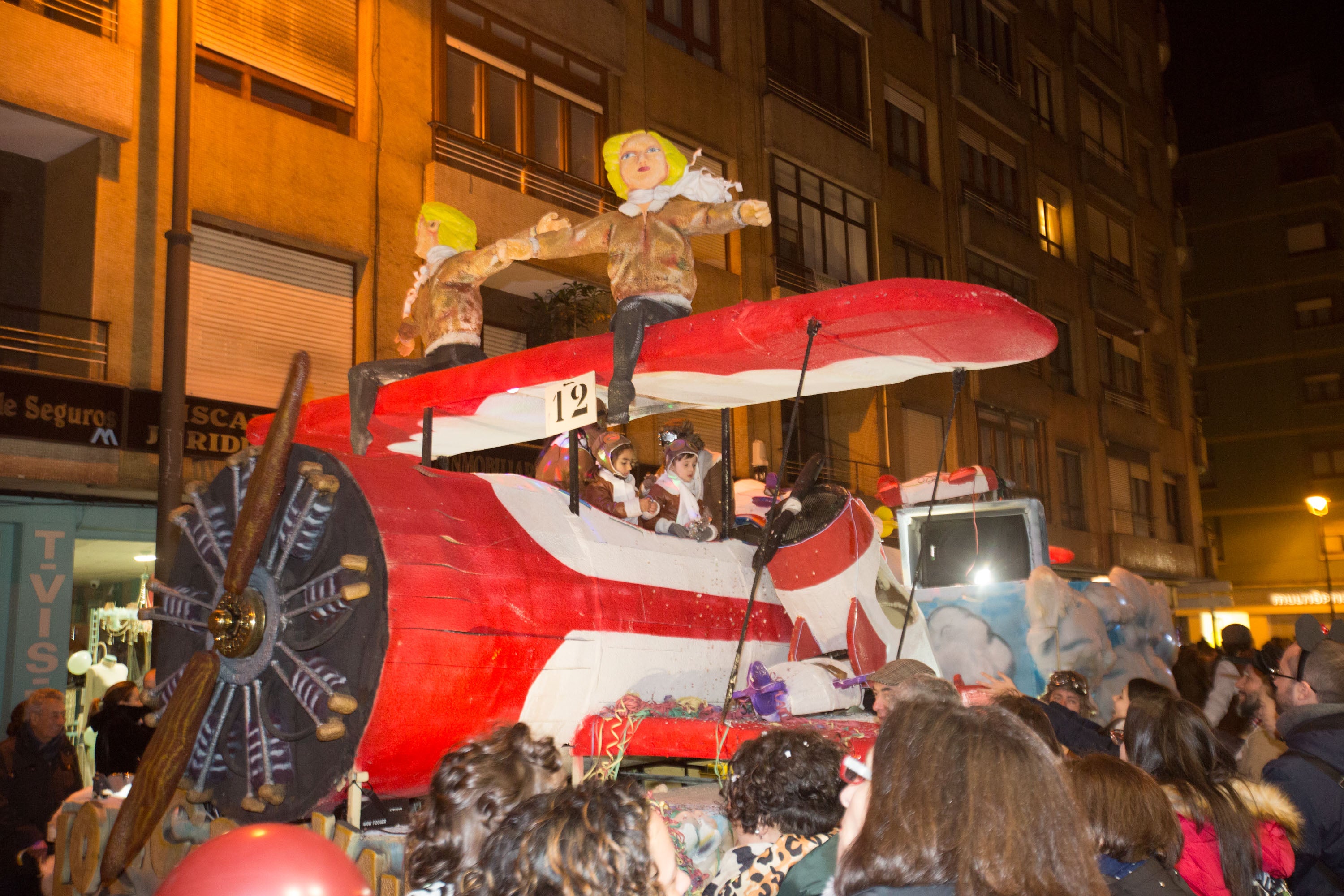 Fotos: Búscate en el Desfile de Antroxos