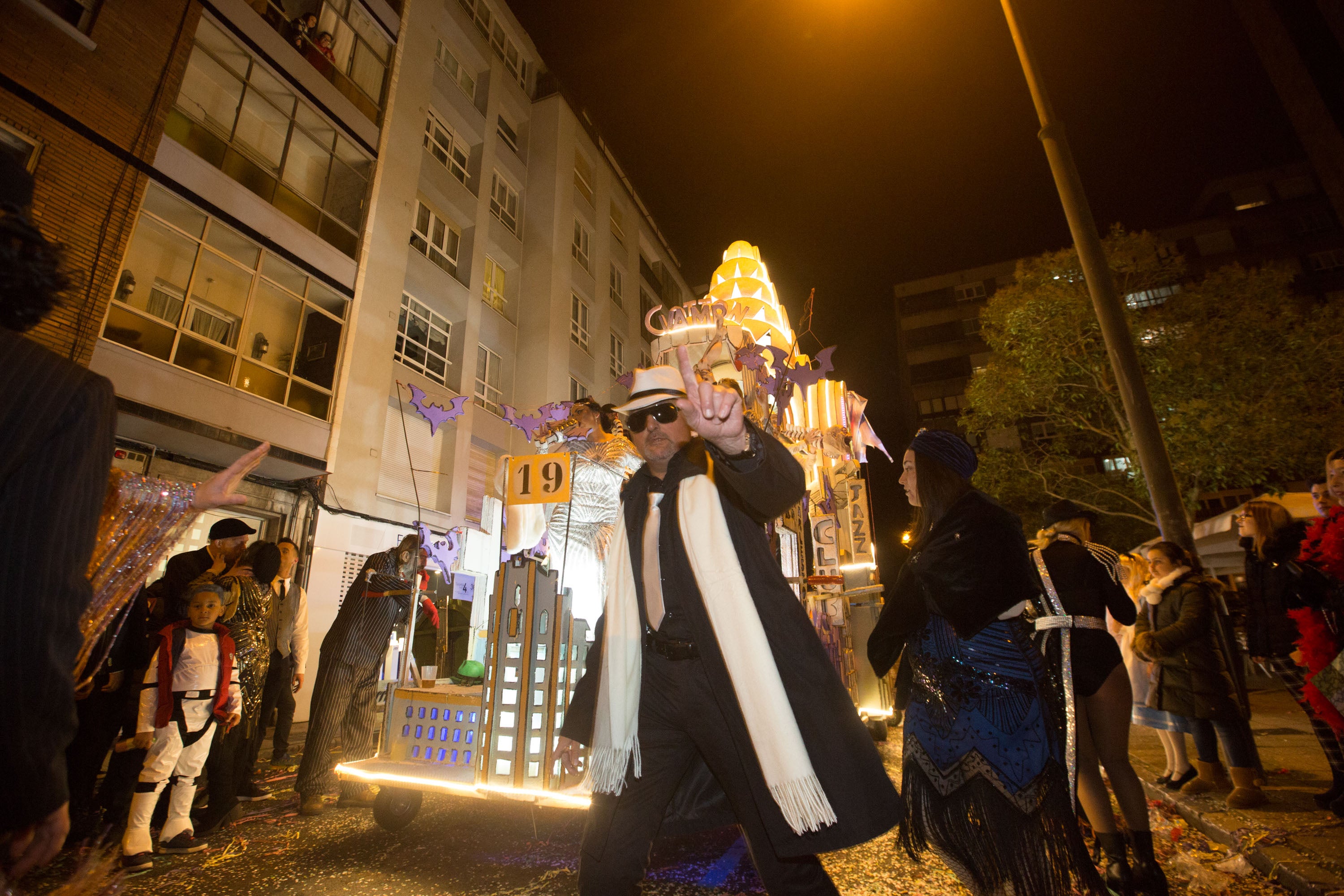 Fotos: Búscate en el Desfile de Antroxos