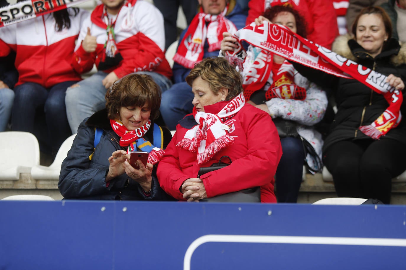 Fotos: ¿Estuviste en el Ponferradina – Sporting? ¡Búscate!