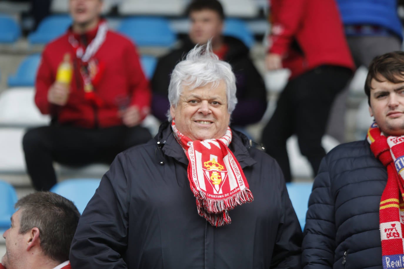 Fotos: ¿Estuviste en el Ponferradina – Sporting? ¡Búscate!