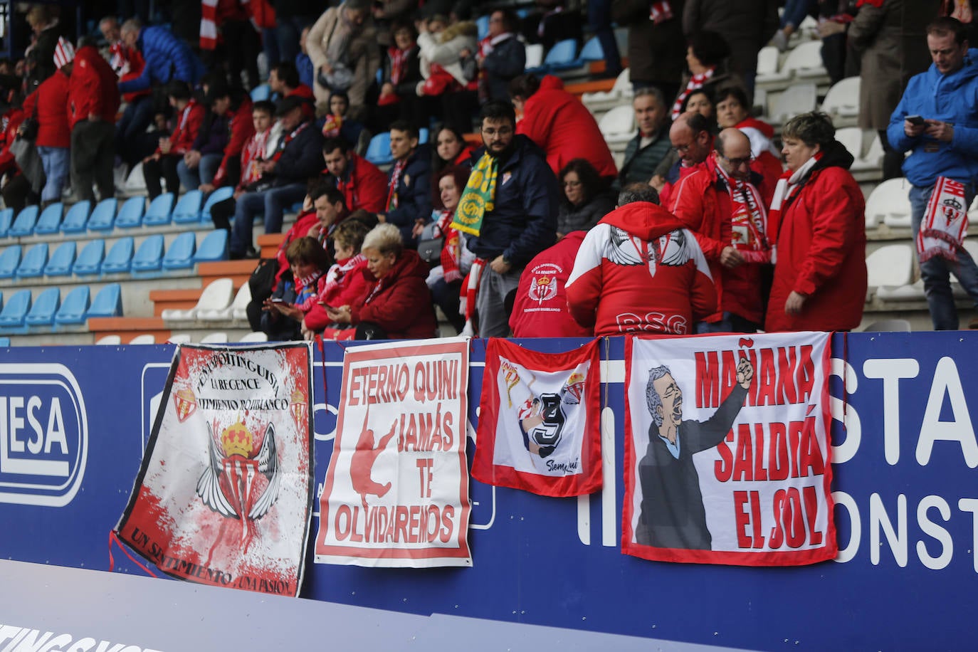 Fotos: ¿Estuviste en el Ponferradina – Sporting? ¡Búscate!