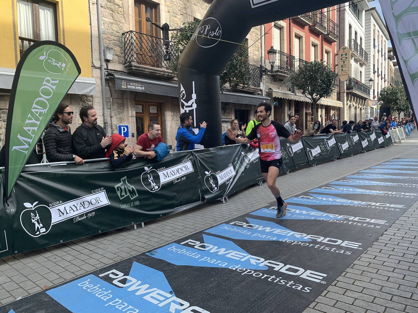 El cabraliego Juanjo Somohano se impone en la Kangas Mountain