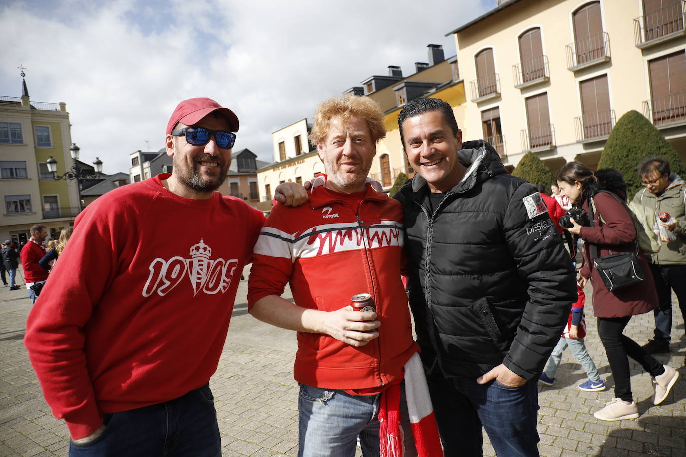 Se esperan unos 2.000 seguidores en las gradas de El Toralín para el importantísimo encuentro de esta tarde del Sporting