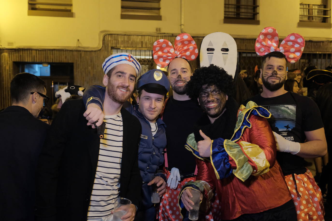 La capital del Principado disfrutó este fin de semana de las fiestas con la presencia de personajes dispares. 