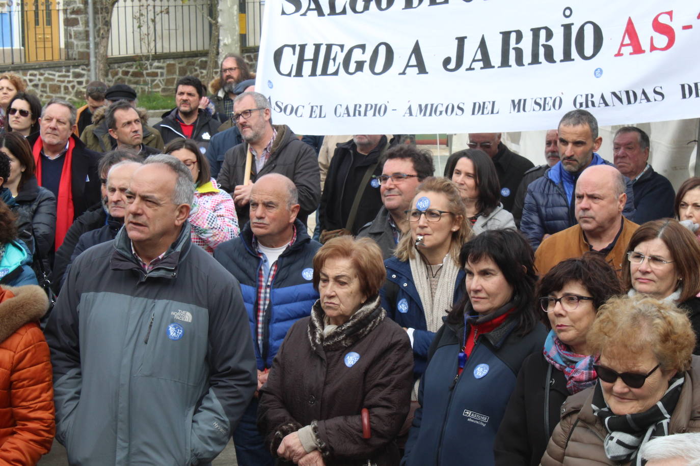 Los vecinos de la comarca aseguran estar «hartos» de que los sucesivos gobiernos regionales pospongan una actuación integral en este vial