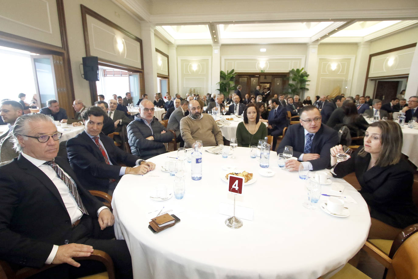 El presidente de la Confederación Española de Organizaciones Empresariales (CEOE) participa en la jornada 'Retos y oportunidades de las empresas ante el nuevo ciclo', organizada por EL COMERCIO y Liberbank