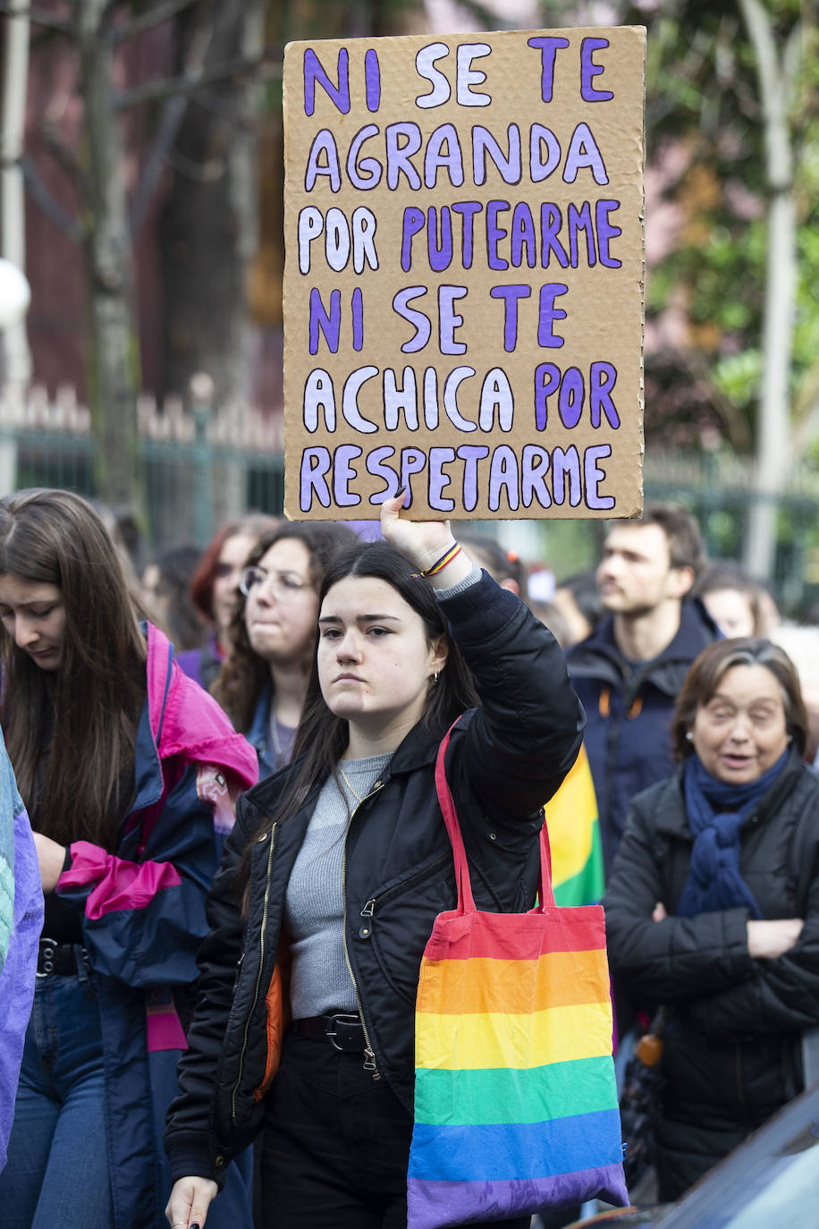 Alumnos de institutos y universidades de la región exigen en las calles el cese de la violencia machista que ya se ha cobrado la vida de 22 mujeres en lo que va de año