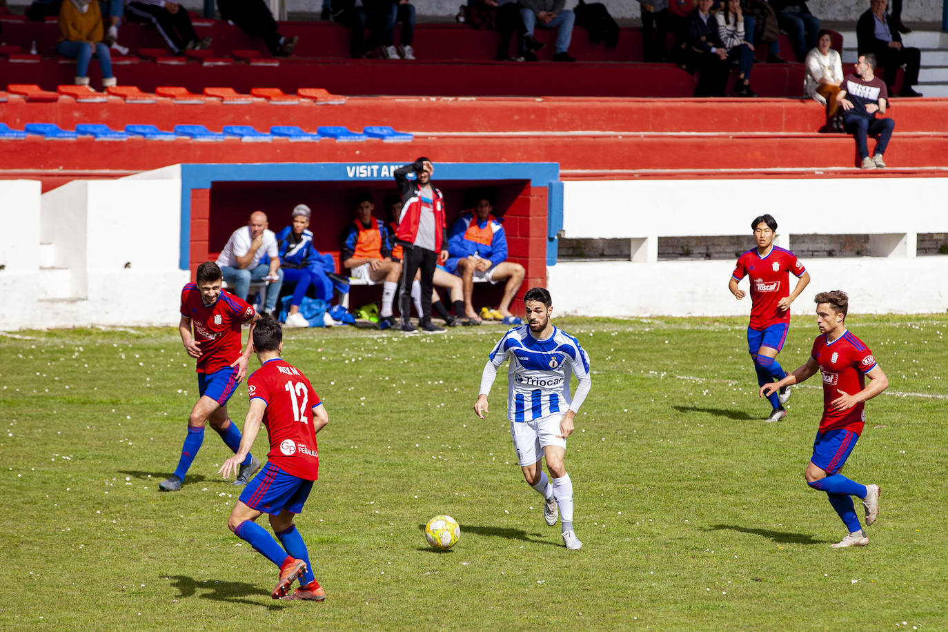 Natalio de penalti y Castaño de falta firman un triunfo vital