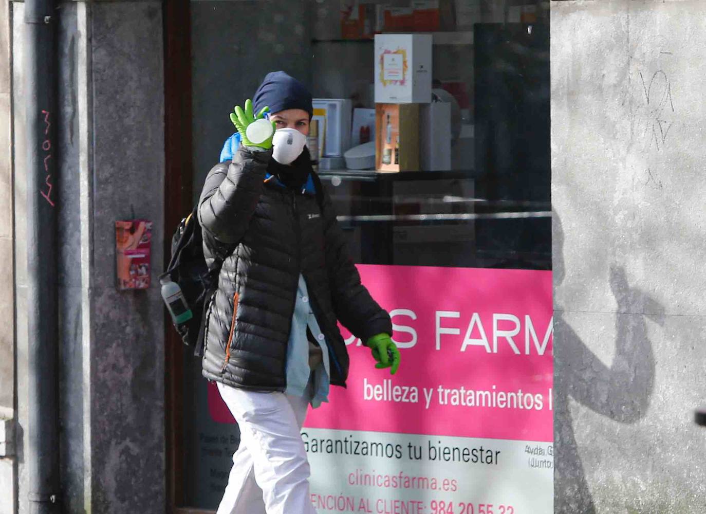 Los trabajadores comienzan una jornada laboral con estado de Alarma en vigor