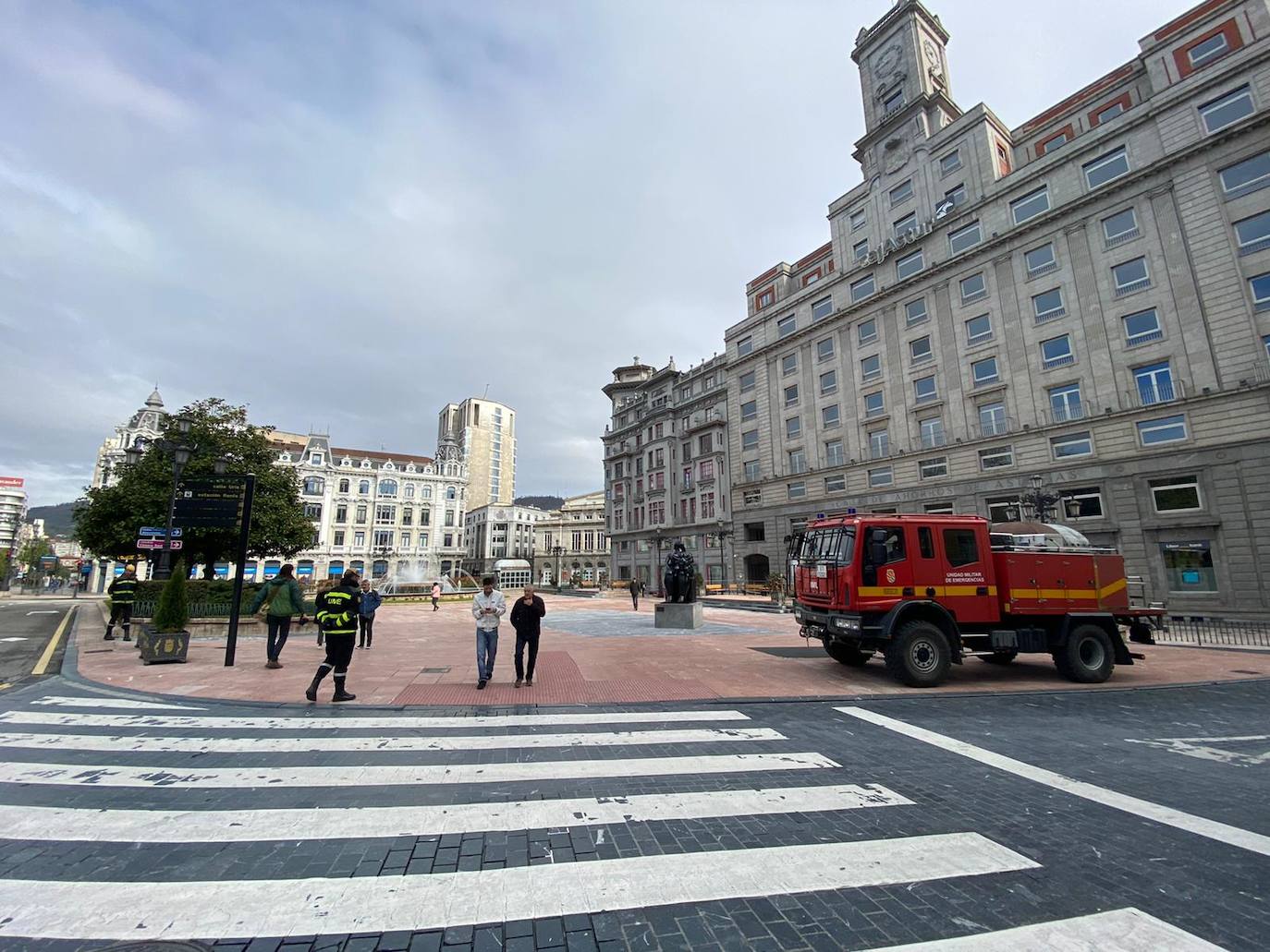 Los integrantes de la UME tendrán como una de las labores fundamentales la limpieza de edificios y zonas de uso público como estasciones de tren o autobús